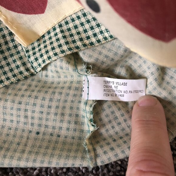 Terry's Village, vintage fabric country angel with grapevine wings, 15 inches - Picture 5 of 6